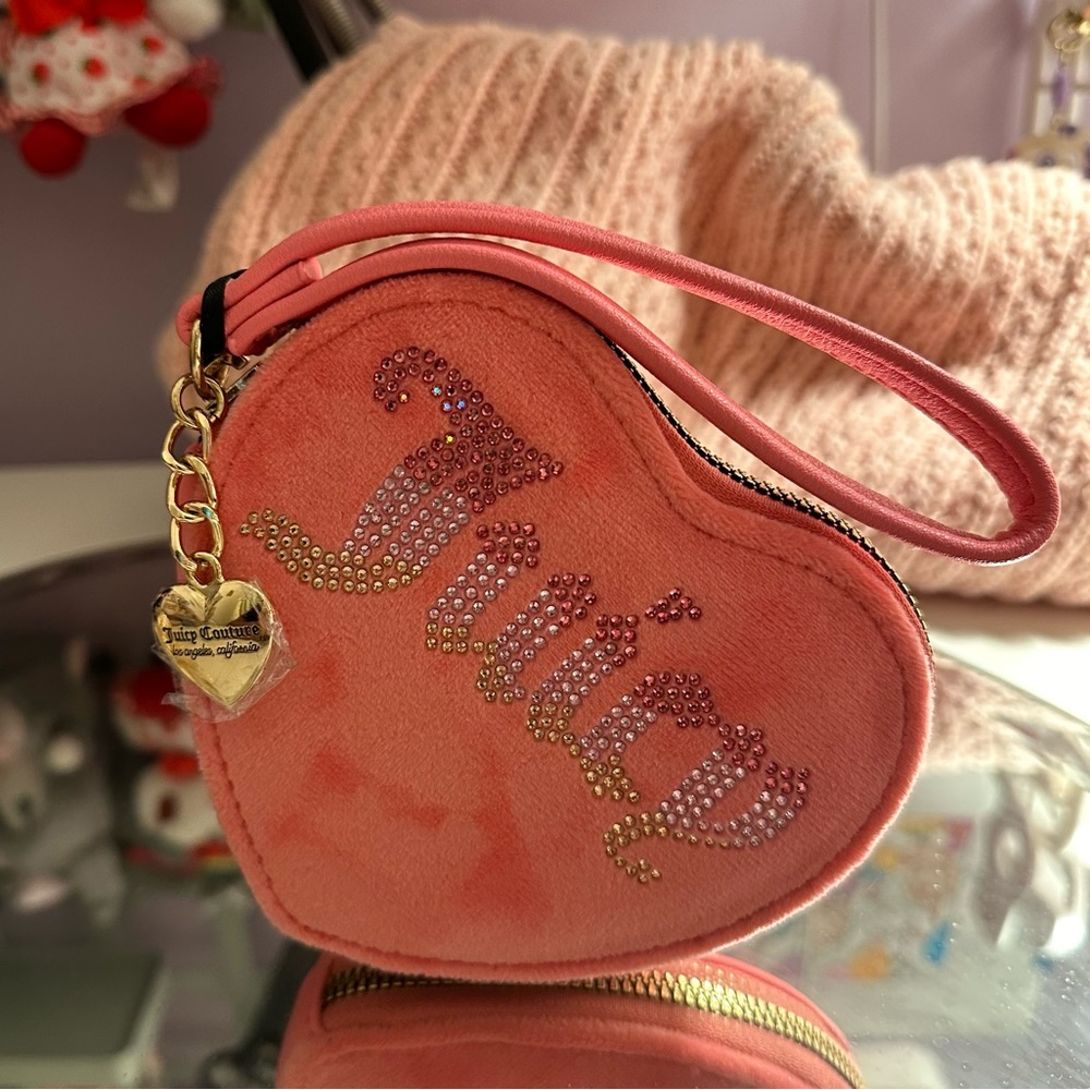 Juicy Couture Velour heart Zip around wallet